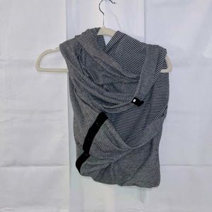 Lululemon reversible scarf